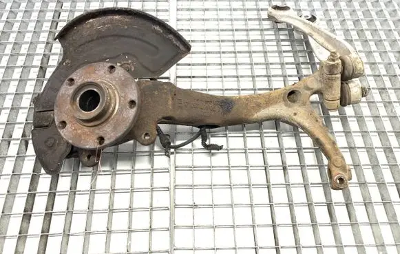 Audi A6 S6 C5 4B Front wheel hub spindle knuckle