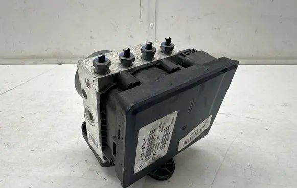 Mercedes-Benz C W205 ABS Pump A2059007245