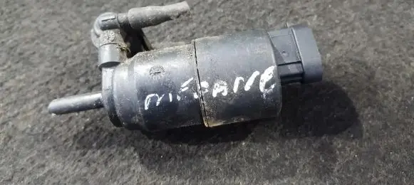 Renault Megane I Windscreen/windshield washer pump 7700821782