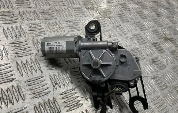 Volkswagen Golf VII Rear window wiper motor 5G0955711
