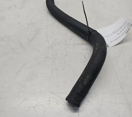 Volvo S40, V40 Engine coolant pipe/hose 30865418A