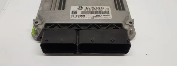 Volkswagen Touran I Engine control unit/module 03G906021MJ 0281014045