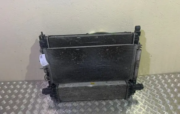 Opel Mokka Radiator set 95081734