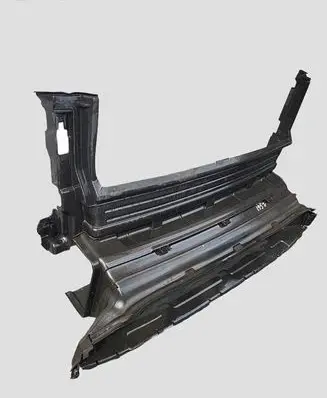 Volvo V40 Intercooler air guide/duct channel 31383998