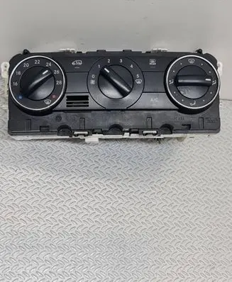 Mercedes-Benz B W245 Climate control unit A1698301585 69780008 07011928