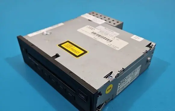 Audi A6 S6 C6 4F CD/DVD changer 4E0035111A IMPRK1523924
