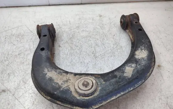 Volkswagen Amarok Front upper control arm/wishbone