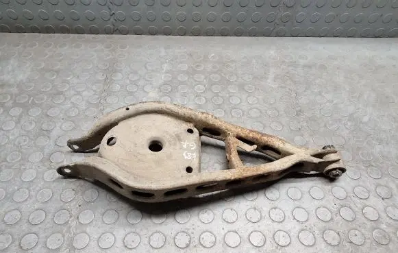 Rear upper control arm/wishbone