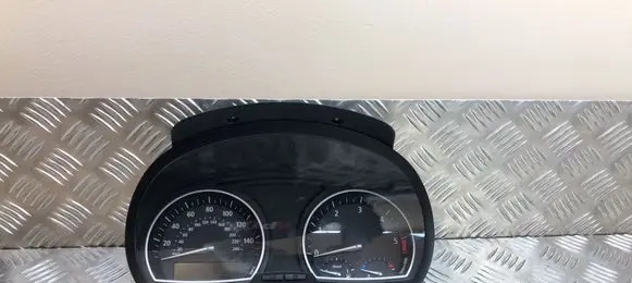BMW X3 E83 Speedometer (instrument cluster) 102468122 345158403