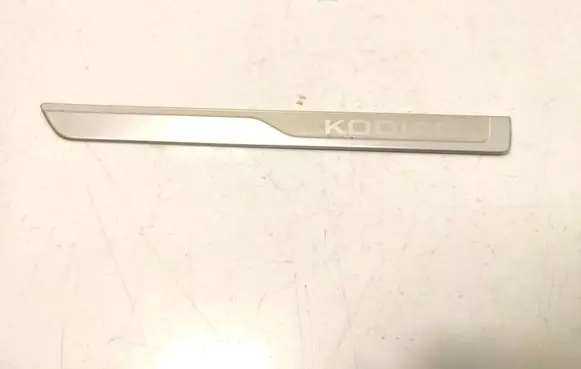 Skoda Kodiaq Rear sill trim cover 565853557 BSD1426