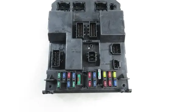 Peugeot 307 Central body control module 9651196980A 9651197680A