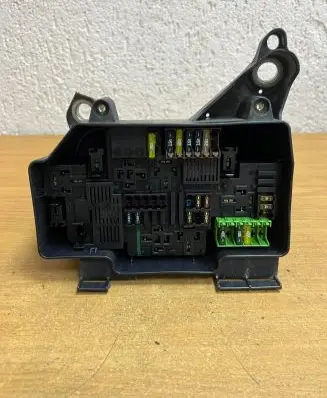 Mercedes-Benz GLC X253 C253 Fuse box set A2059981301 467