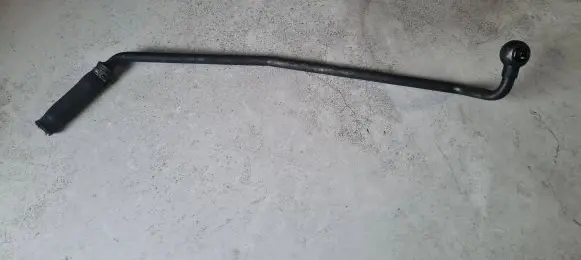 Volvo XC90 Coolant pipe/hose 