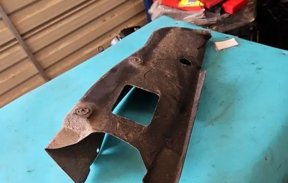 Toyota Land Cruiser (J200) Center console 58724-60010 IMPRK1430800