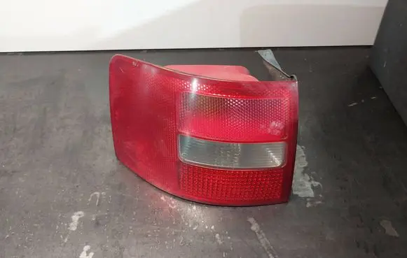 Audi A6 S6 C5 4B Rear/tail lights 4B9945095F
