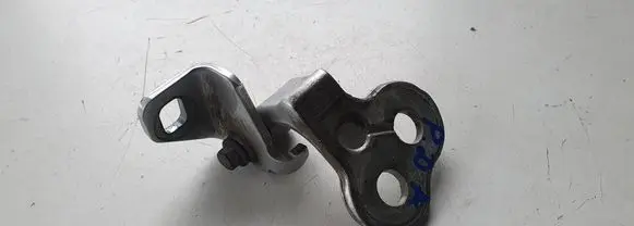 Ford Focus Front door lower hinge 