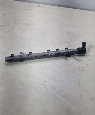 Mercedes-Benz E W211 Fuel main line pipe A6290700795