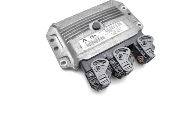 Renault Megane III Engine control unit/module 237100131R 237100132R