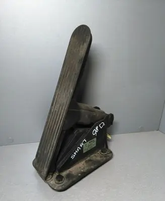 Smart ForTwo I Accelerator throttle pedal 0280752254 0002245V019