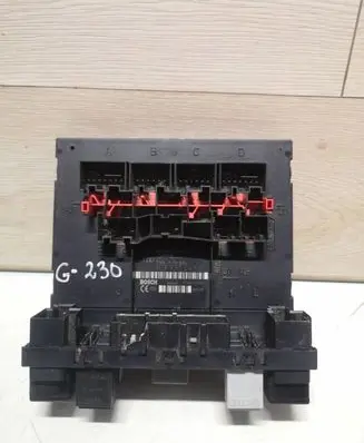Volkswagen Tiguan Comfort/convenience module 3C8937049E F005V00745 H547S2602