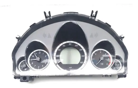 Mercedes-Benz E W212 Speedometer (instrument cluster) A2129002010 A2049024102 A2049024202