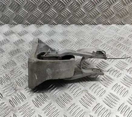 Volvo XC60 Engine mount bracket 31480564 32139982