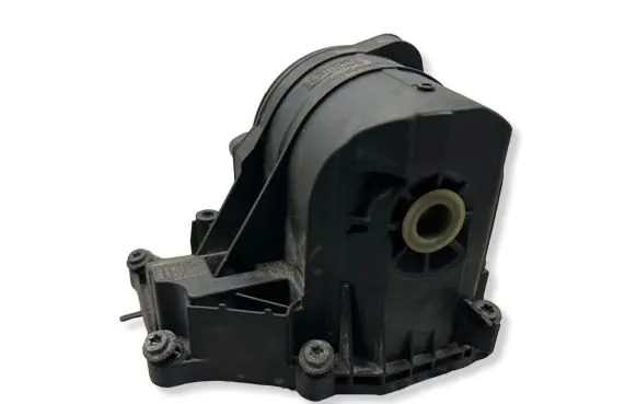 Audi Q2 - Gearbox / Transmission oil cooler 9821322 7152589 6821319