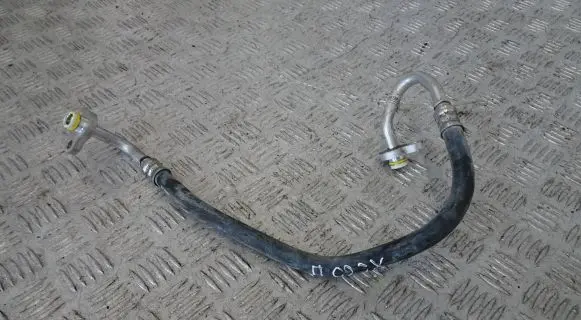 Volvo XC60 Air conditioning (A/C) pipe/hose 31497391