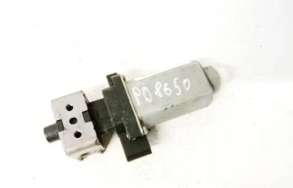 Subaru B9 Tribeca Seat adjustment motor 