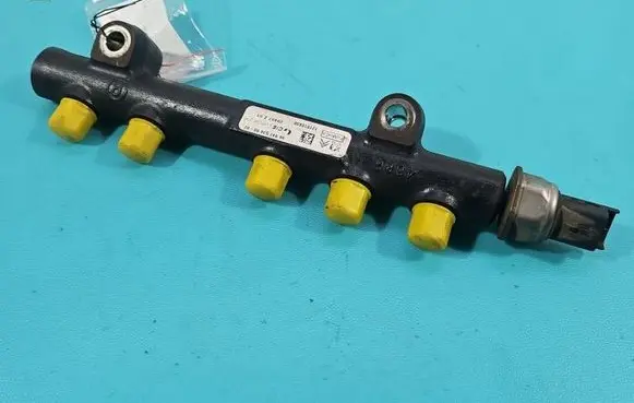 Peugeot 5008 Fuel main line pipe 9684753080 IMPRK1543554