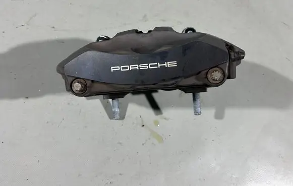Porsche Cayenne (92A) Rear brake caliper 95835242301 95835242302 7P5615423AF