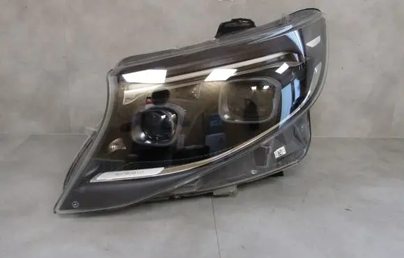 Mercedes-Benz Vito Viano W447 Headlight/headlamp A4479068101 1EX01621781 00008666