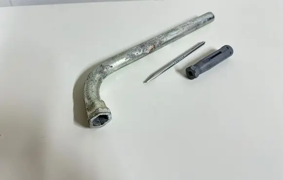 BMW 3 E90 E91 Tool set 