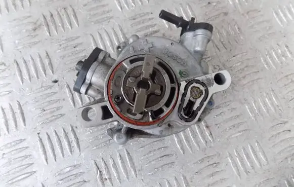 Citroen Berlingo Vacuum pump 9804021880
