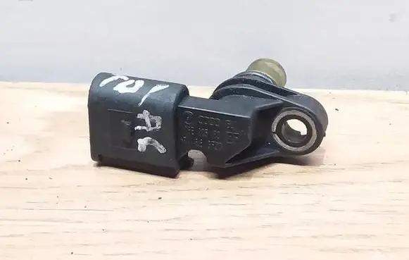Audi A6 S6 C6 4F Camshaft position sensor 06E905163