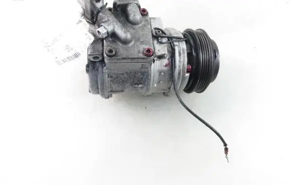 KIA Carens II Air conditioning (A/C) compressor (pump) 