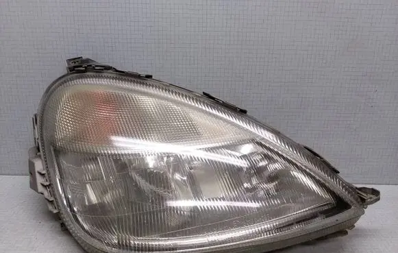 Mercedes-Benz A W168 Headlight/headlamp A1688201061 0301152212
