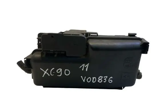 Volvo XC90 Fuse box set 30797010 30728133 31314979