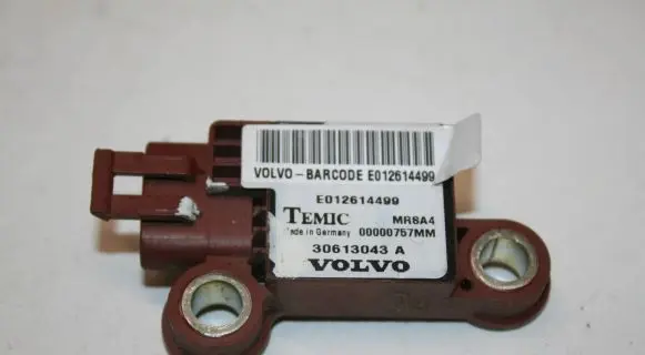 Volvo S40 Airbag deployment crash/impact sensor 30613043A 00000757MM E012614499