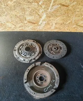 Chevrolet Cruze Clutch set kit 96184354