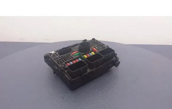 Peugeot 407 Fuse box set 9661682580