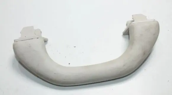 Volkswagen PASSAT CC Front interior roof grab handle