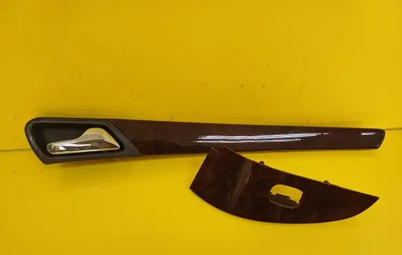 Mercedes-Benz C W203 Front door interior handle A3173010001