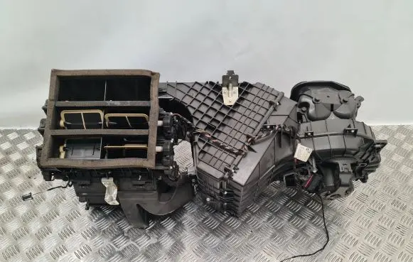 Porsche Cayenne (92A) Interior heater climate box assembly 7P5820005AN 7P0820021F