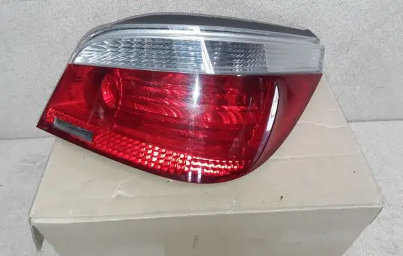 BMW 5 E60 E61 Rear/tail lights 7165738