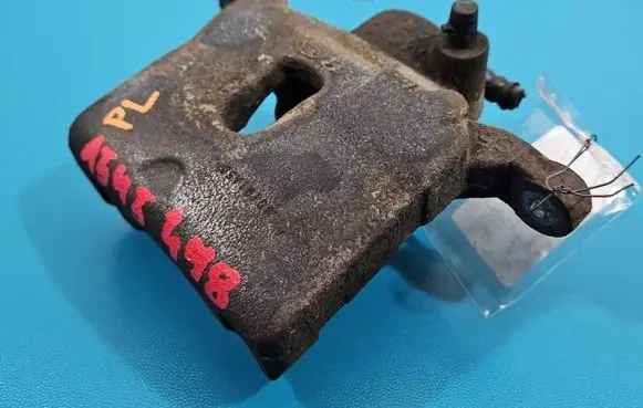 Hyundai i30 Front brake caliper IMPRK1545498