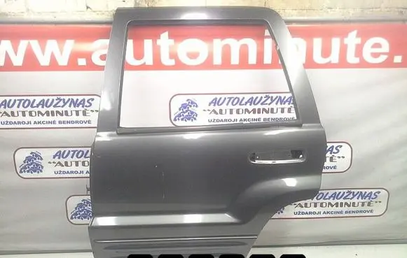 Jeep Cherokee Front door