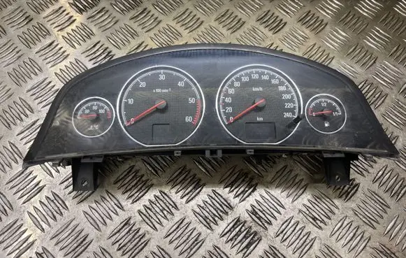 Opel Signum Speedometer (instrument cluster) 93182046