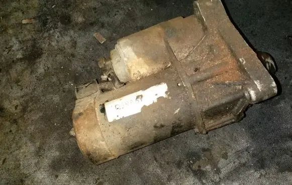 Renault 19 Starter motor D6RA61