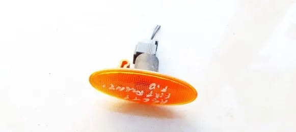 Fiat Punto (176) Front fender indicator light